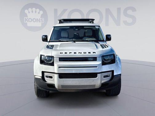 2024 Land Rover Defender 110 P300