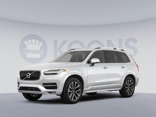 Crystal White Metallic 2022 Volvo XC90 T6 Momentum