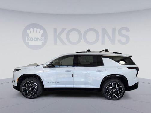 Polar White Tricoat 2026 Chevrolet Traverse High Country
