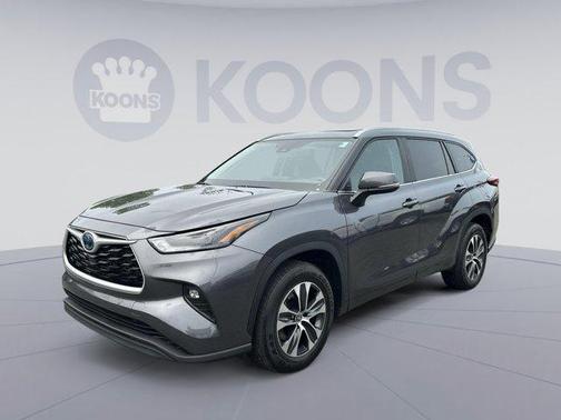 2023 Toyota Highlander Hybrid XLE