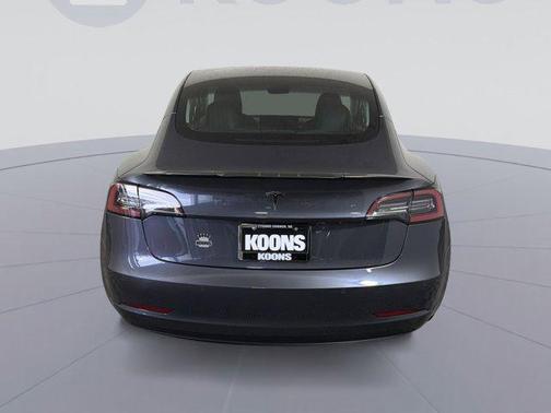2019 Tesla Model 3 Mid Range