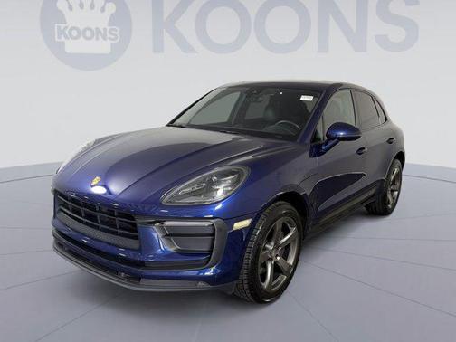 2022 Porsche Macan Base