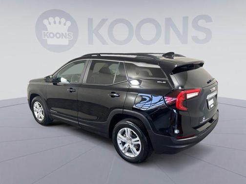 2022 GMC Terrain SLE