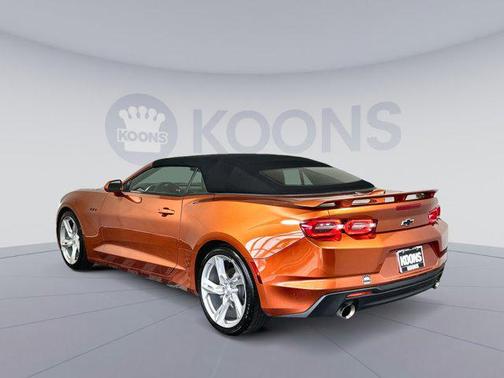 2022 Chevrolet Camaro RWD Convertible LT1