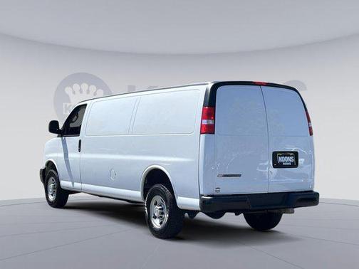 2023 Chevrolet Express 2500 RWD 2500 Extended Wheelbase WT