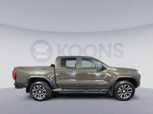 Deep Bronze Metallic 2023 GMC Canyon AT4
