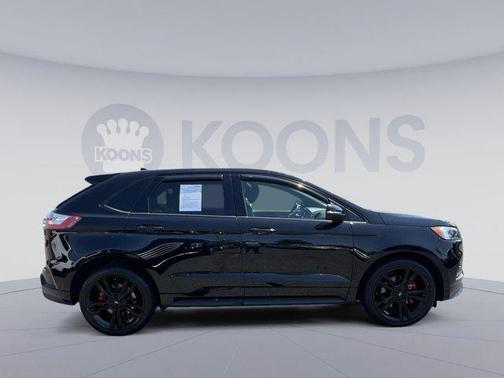 2019 Ford Edge ST