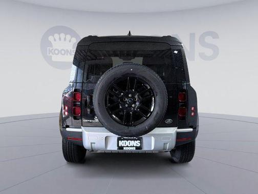 2023 Land Rover Defender 110 S