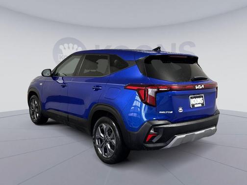 Neptune Blue 2024 Kia Seltos LX