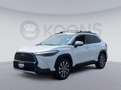 2022 Toyota Corolla Cross XLE