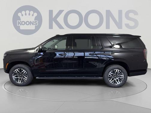 Black 2026 Chevrolet Suburban Z71, 4WD
