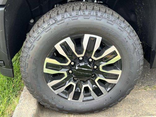 2025 GMC Sierra 2500 Denali Ultimate