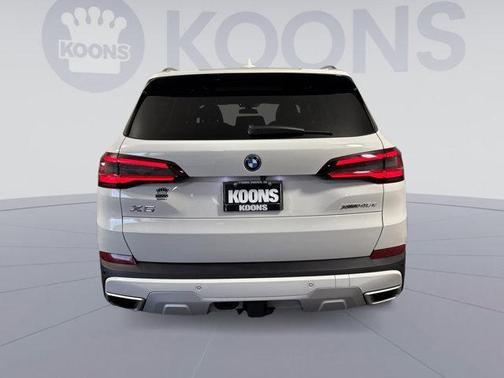 2023 BMW X5 PHEV xDrive45e