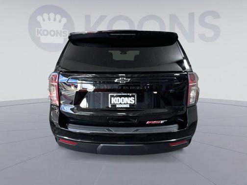 2024 Chevrolet Suburban RST