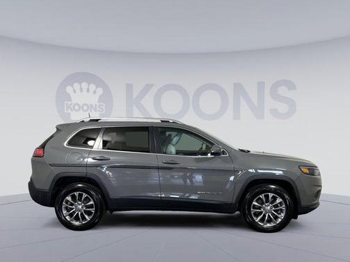 Sting-Gray Clearcoat 2020 Jeep Cherokee Latitude Lux