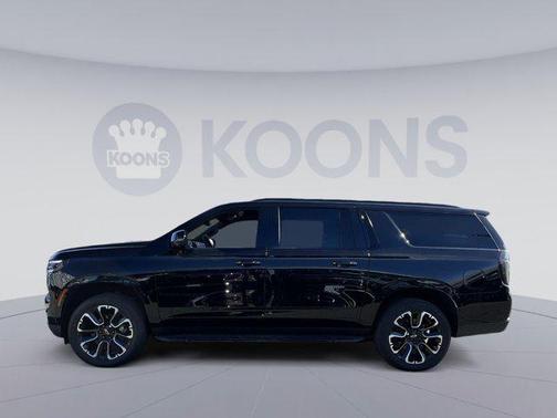 2025 Chevrolet Suburban RST