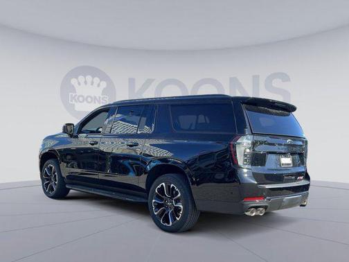 2025 Chevrolet Suburban RST