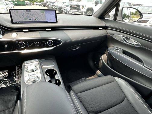 2022 Genesis GV70 2.5T AWD