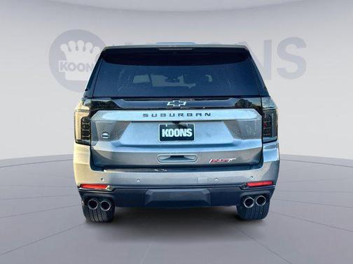 2025 Chevrolet Suburban RST