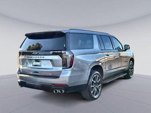 2025 Chevrolet Suburban RST