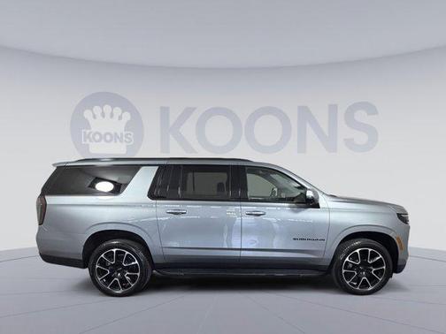 2025 Chevrolet Suburban RST