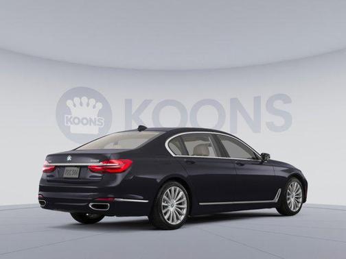 2018 BMW 740 740i