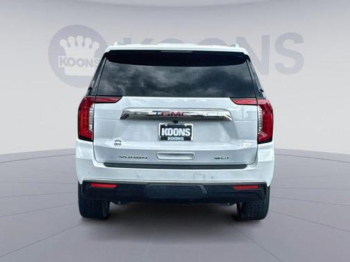 2024 GMC Yukon XL SLT