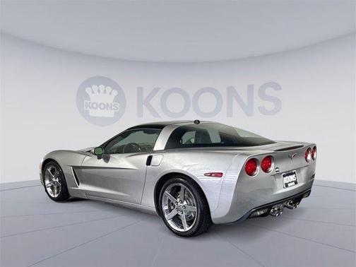 2005 Chevrolet Corvette Base