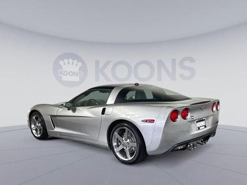 2005 Chevrolet Corvette Base