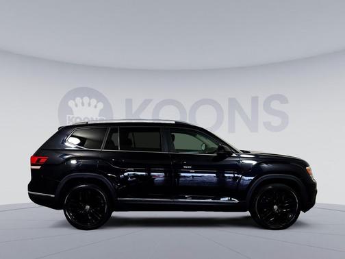 Deep Black Pearl 2019 Volkswagen Atlas 3.6L SEL