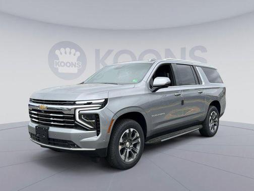 2025 Chevrolet Suburban LT