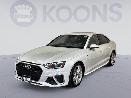 2022 Audi A4 45 S line Premium Plus