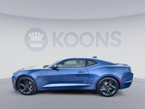 2022 Chevrolet Camaro RWD Coupe LT1