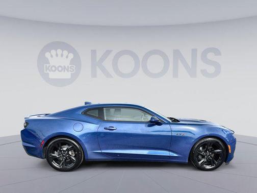 2022 Chevrolet Camaro RWD Coupe LT1