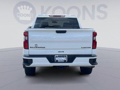 2020 Chevrolet Silverado 1500 Custom