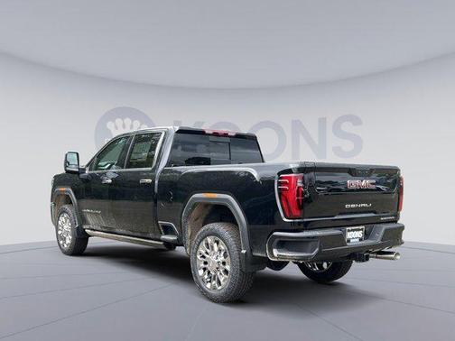 2025 GMC Sierra 2500 Denali