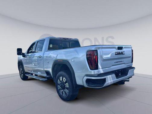 2025 GMC Sierra 2500 Denali