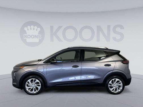 Gray Ghost Metallic 2023 Chevrolet Bolt EUV FWD LT