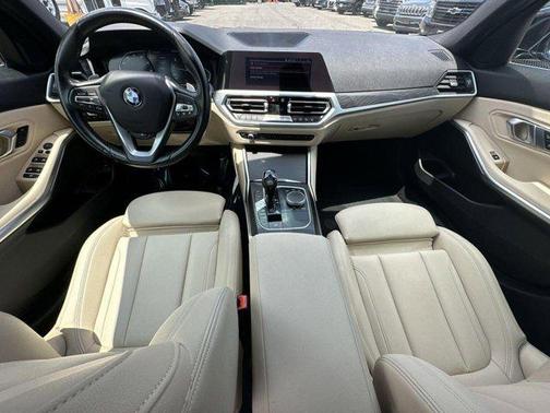 2021 BMW 330 xDrive