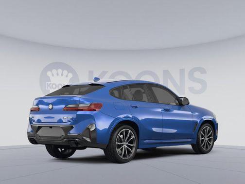 2022 BMW X4 M40i