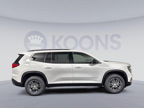 2026 GMC Acadia Elevation FWD