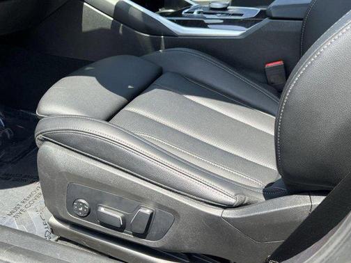 2024 BMW 330 i xDrive