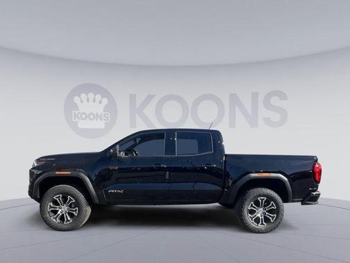 2025 GMC Canyon Base