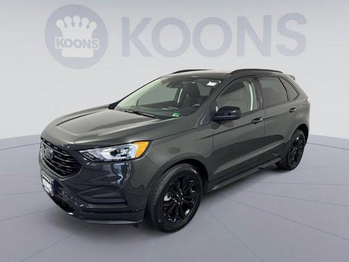 2022 Ford Edge SE