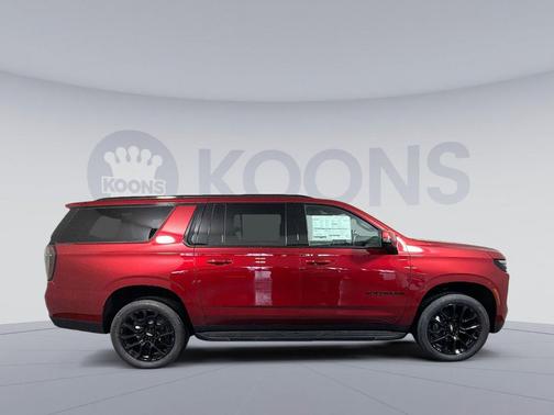 Radiant Red Tintcoat 2026 Chevrolet Suburban RST