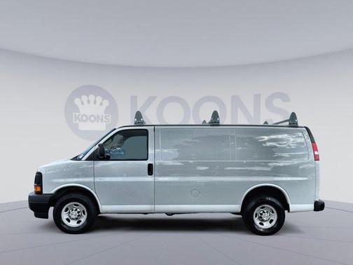 2017 Chevrolet Express 2500 Work Van