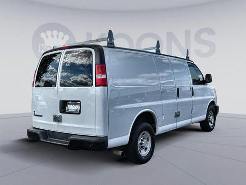 2017 Chevrolet Express 2500 Work Van