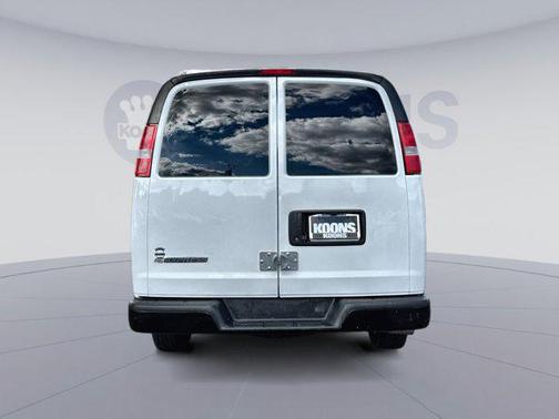 2017 Chevrolet Express 2500 Work Van