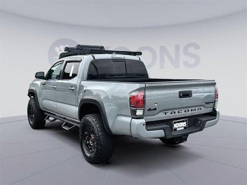 2017 Toyota Tacoma Base
