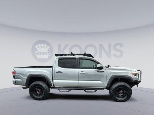 2017 Toyota Tacoma Base